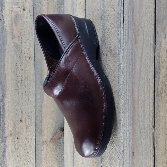 LL Bean Womens Brown Leather Comfort Mocs Sz 9 - Picture 2 of 8